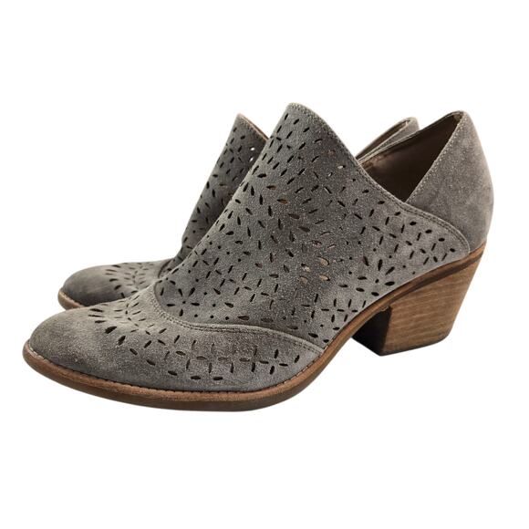 Sofft Amberly Gray Suede Booties Size 11 Women Perforated Zip Up Stacked Heel - Picture 1 of 9